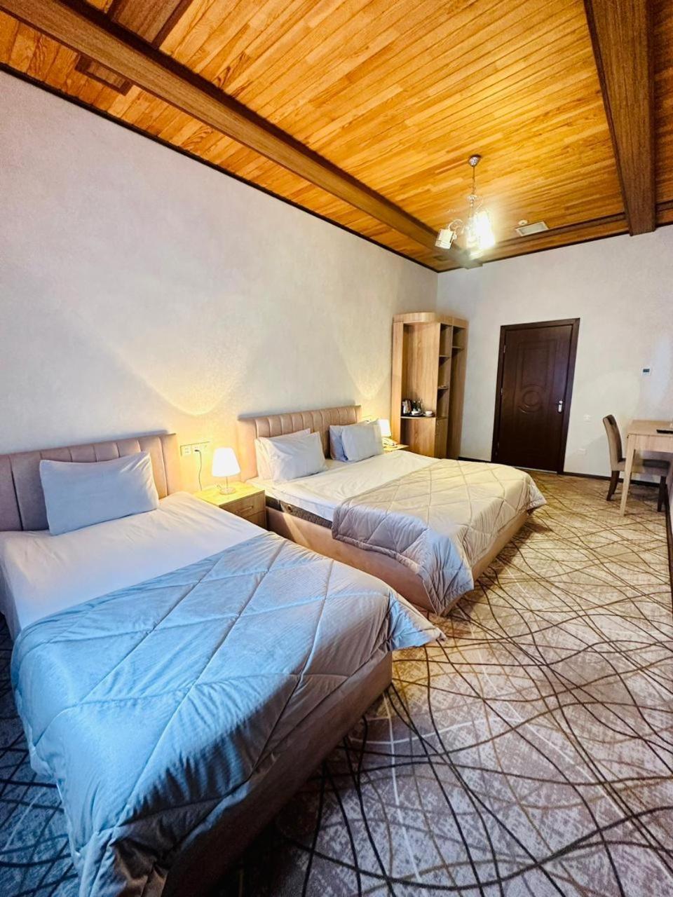 Cinema Boutique Hotel Ганджа Екстериор снимка